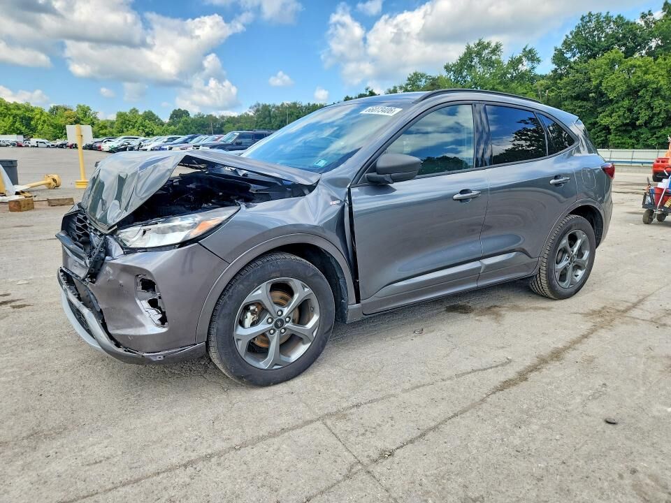 2023 FORD Escape