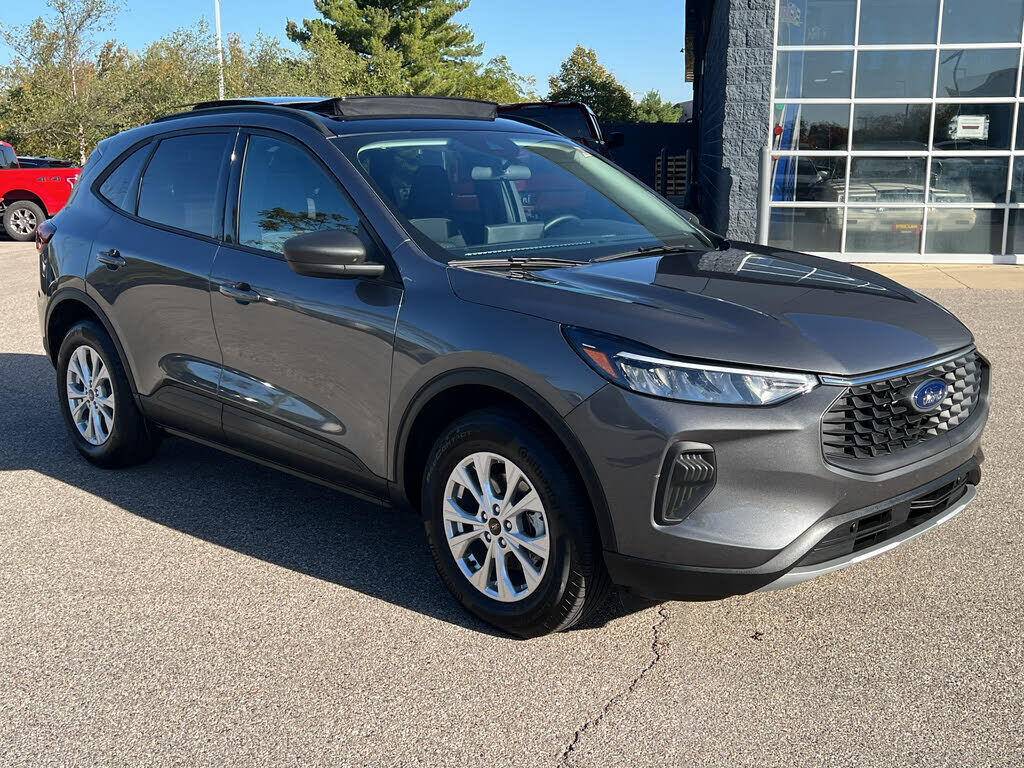 2025 FORD Escape