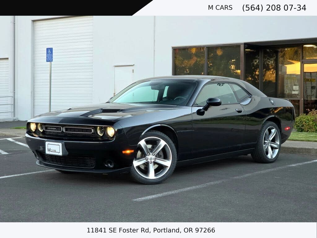 2017 DODGE Challenger