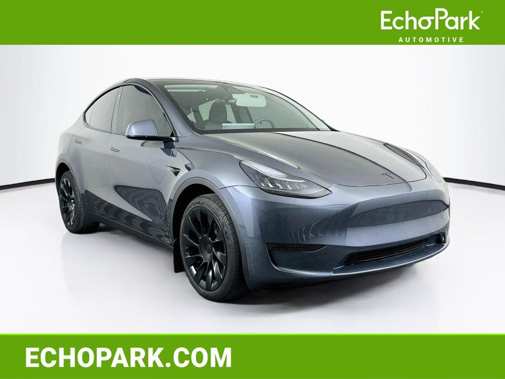 2023 TESLA Model Y
