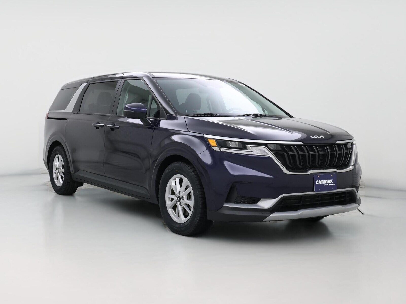 2023 KIA Carnival