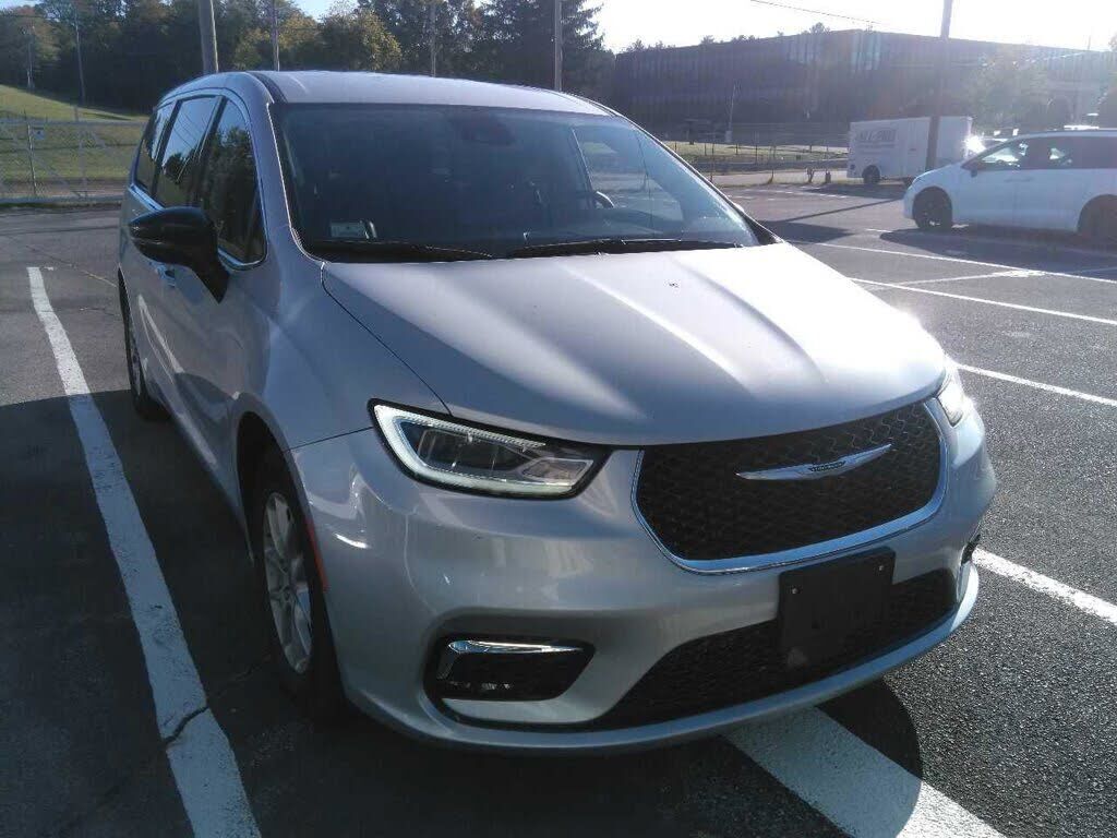 2024 CHRYSLER Pacifica