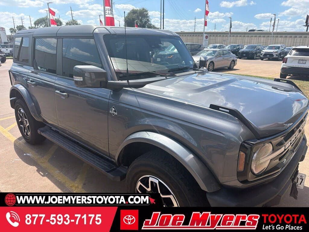 2024 FORD Bronco