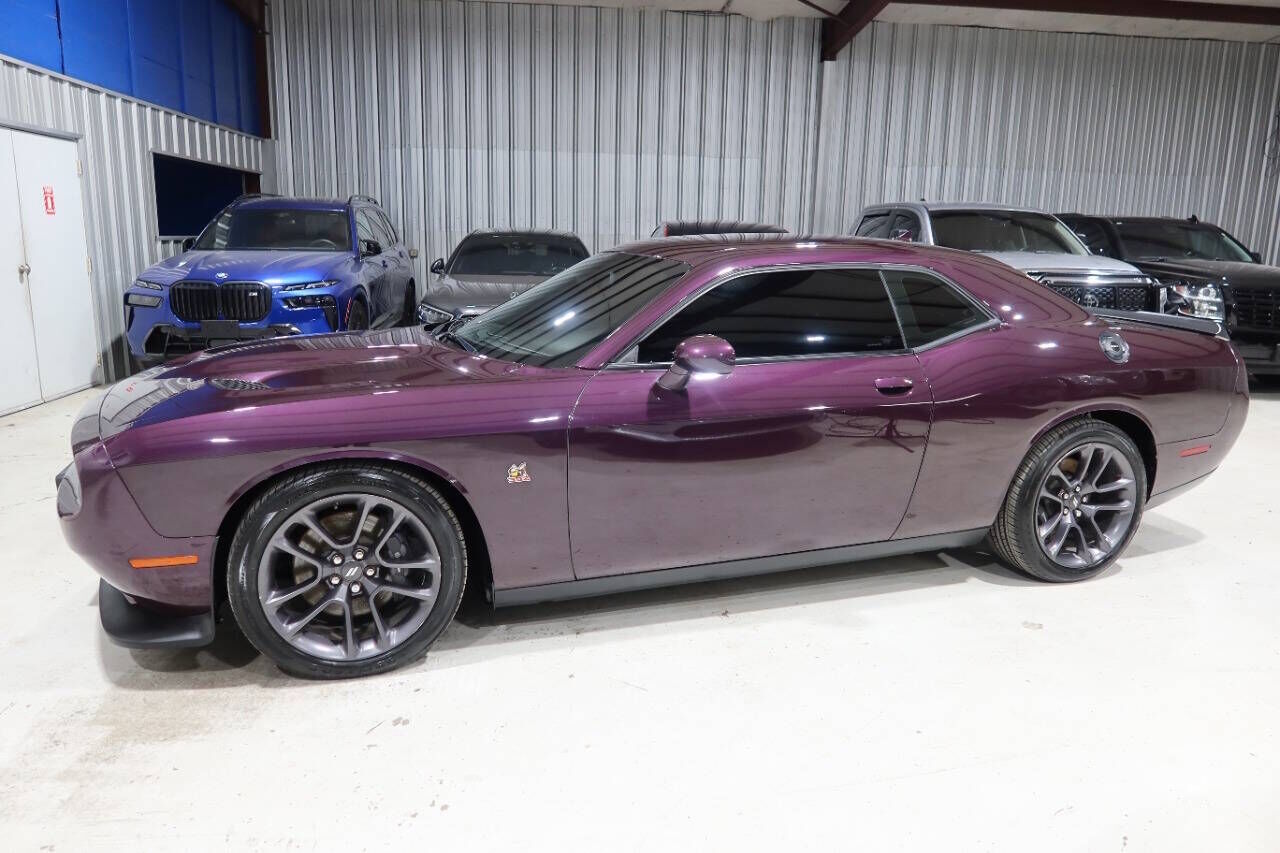 2022 DODGE Challenger