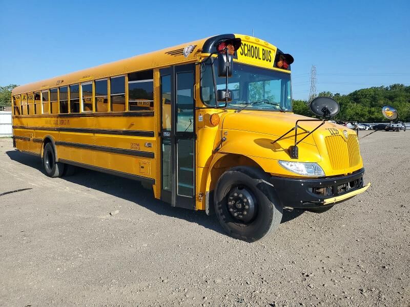 2022 IC BUS PB105
