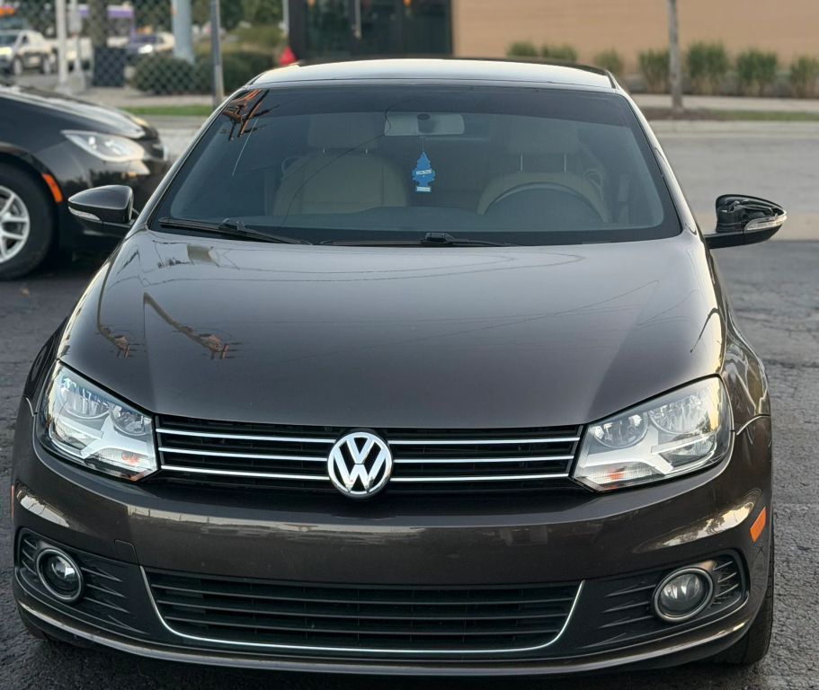 2013 VOLKSWAGEN Eos