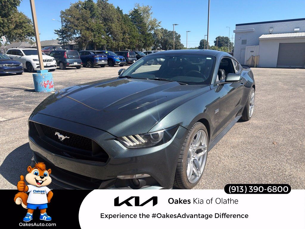 2015 FORD Mustang