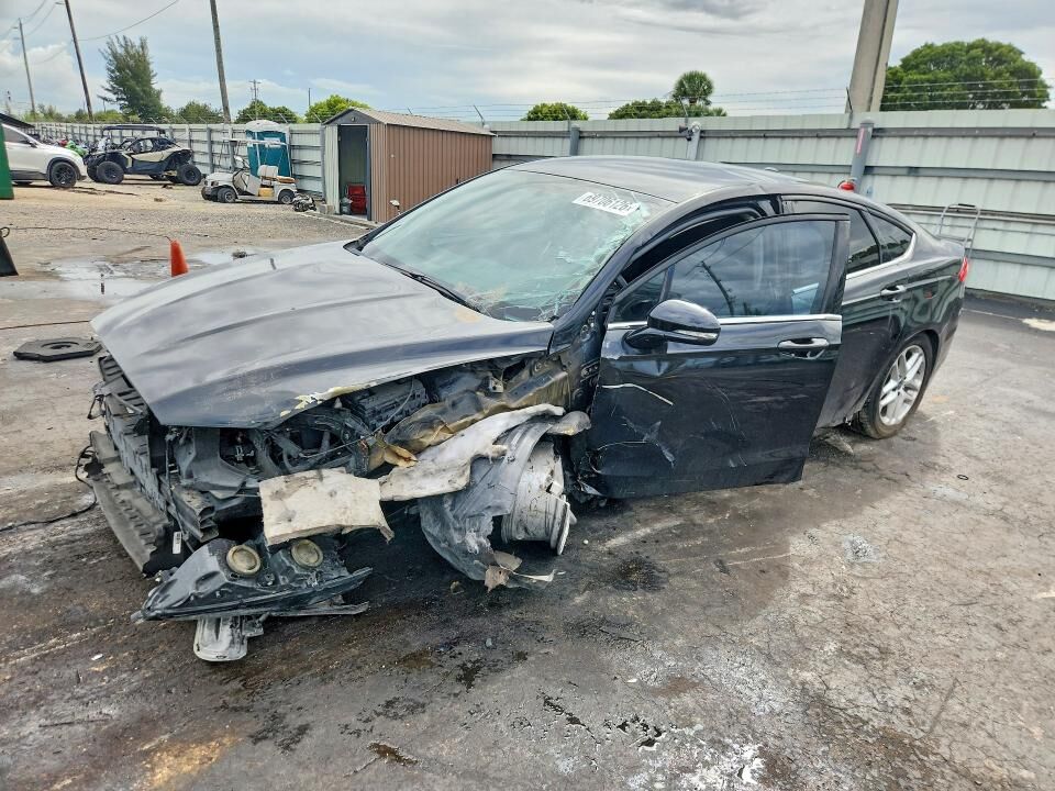 2016 FORD Fusion
