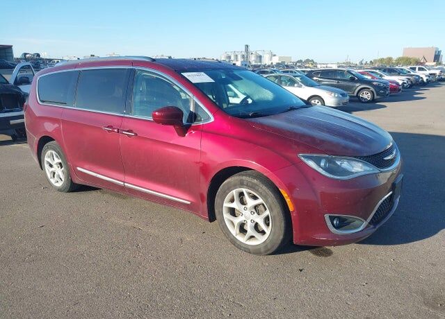 2018 CHRYSLER Pacifica