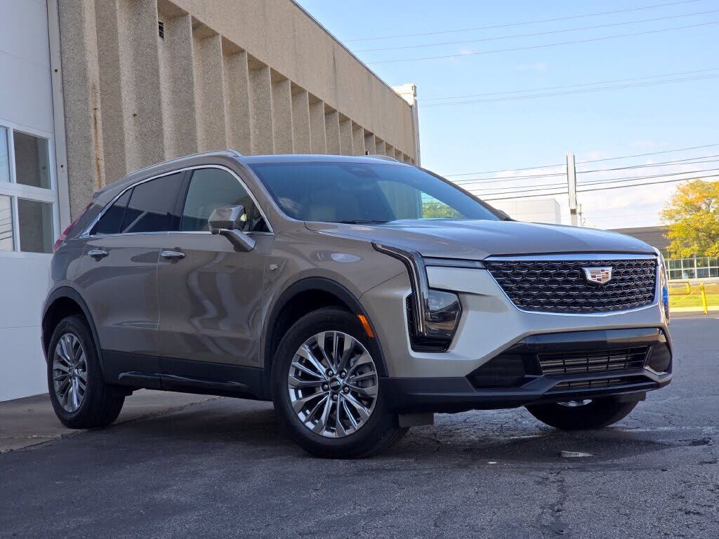 2024 CADILLAC XT4