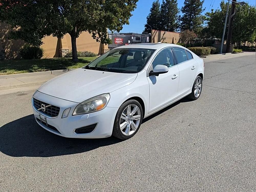 2011 VOLVO S60