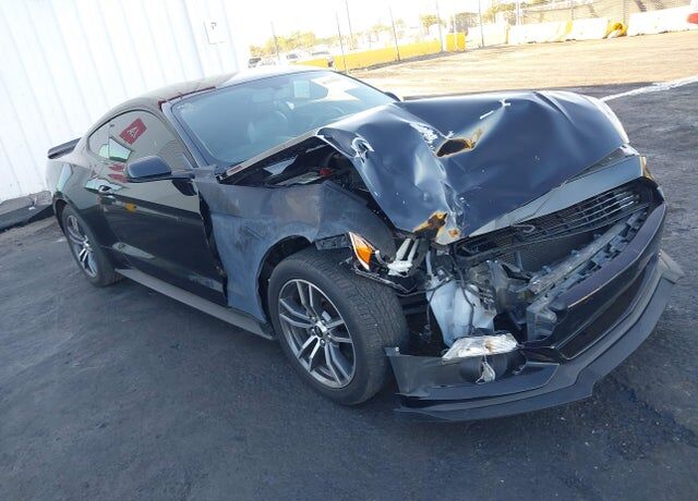 2017 FORD Mustang