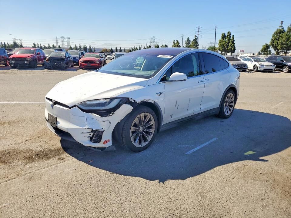 2016 TESLA Model X