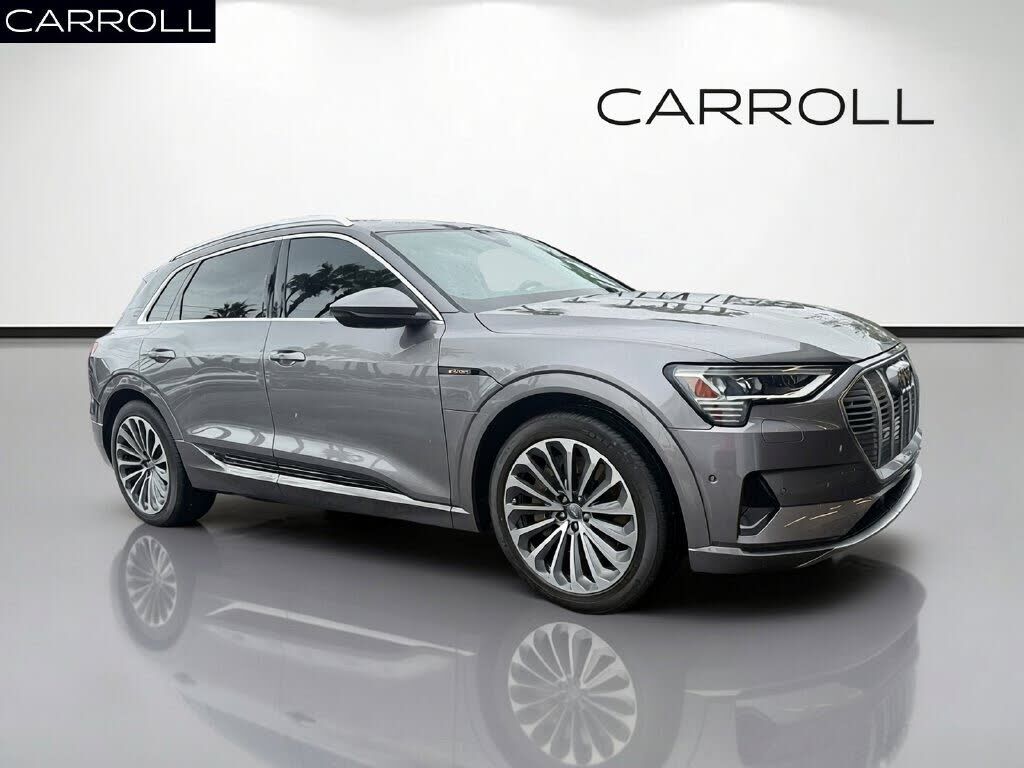 2019 AUDI e-tron