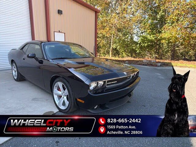 2008 DODGE Challenger