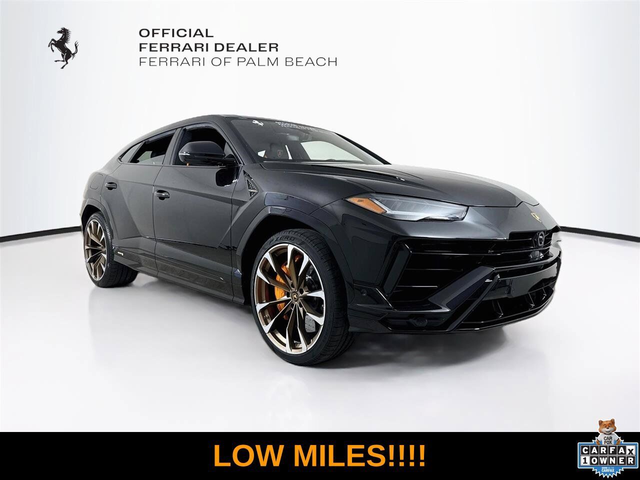 2024 LAMBORGHINI URUS