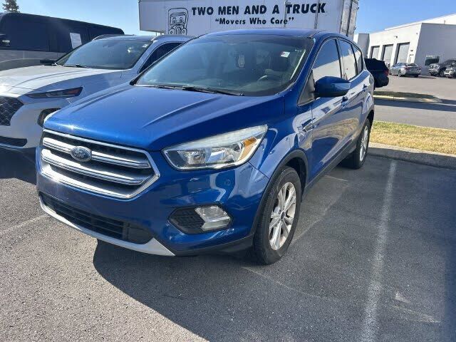 2017 FORD Escape