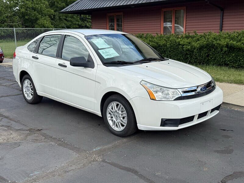 2011 FORD Focus
