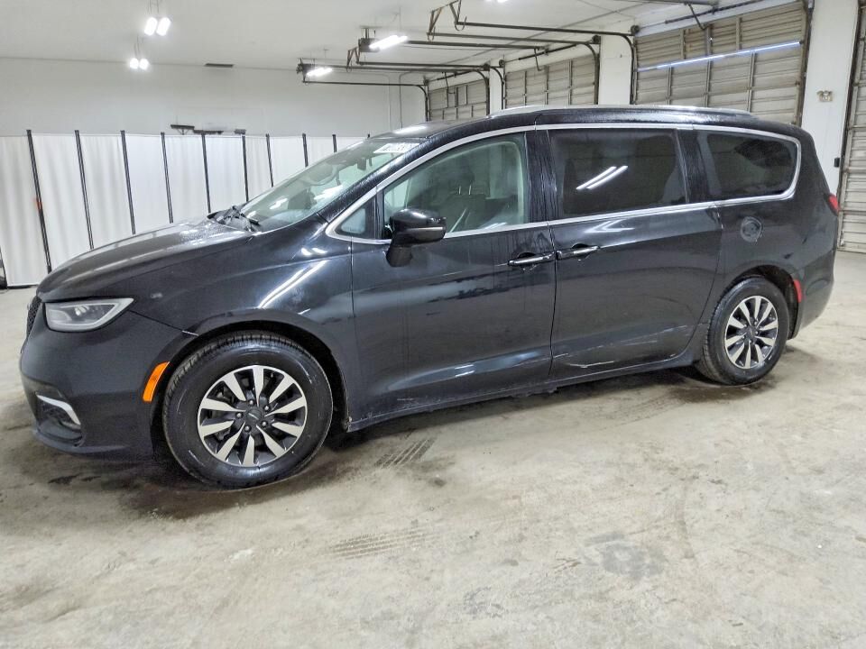 2021 CHRYSLER Pacifica