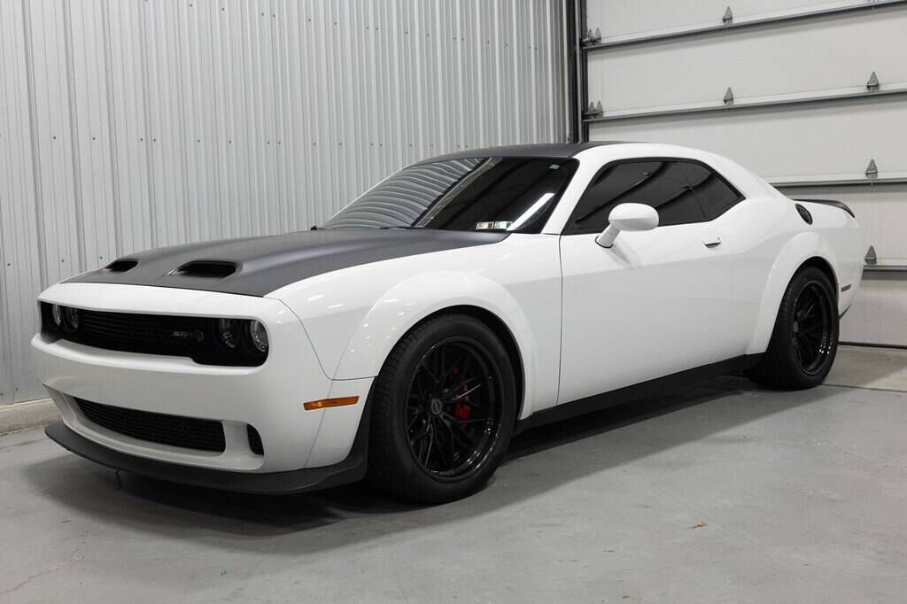 2021 DODGE Challenger