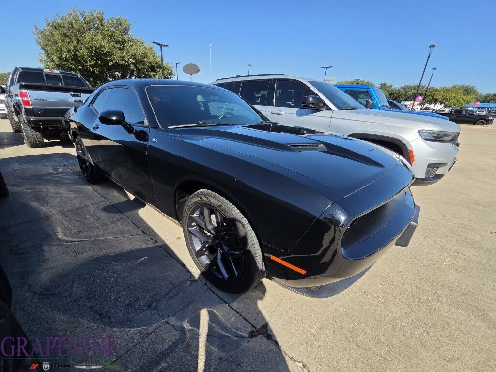 2023 DODGE Challenger