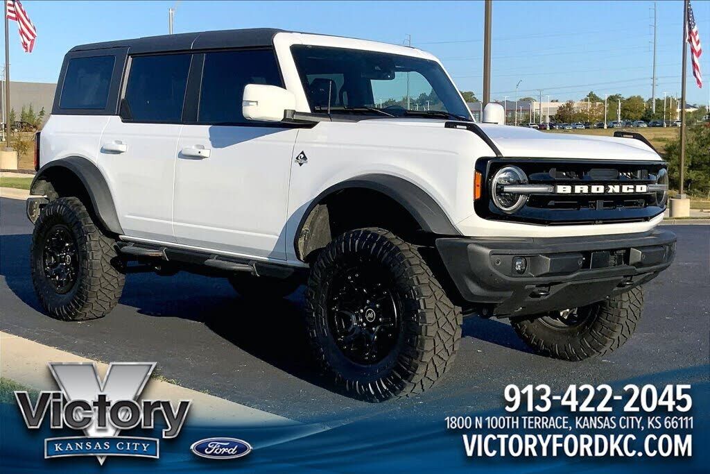 2024 FORD Bronco