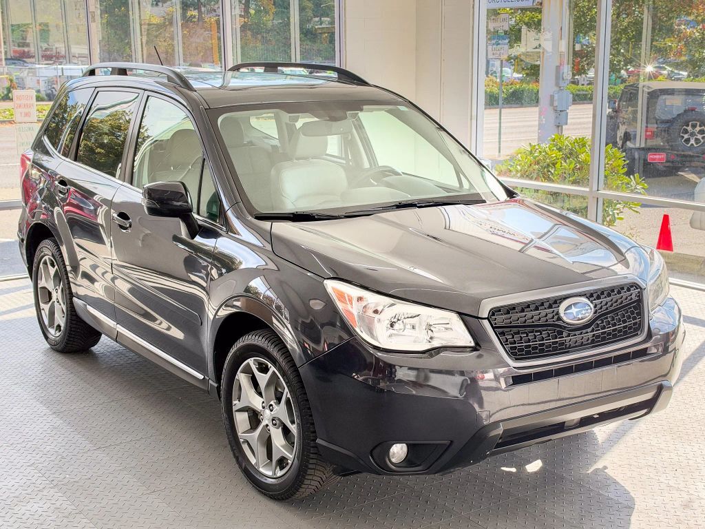 2015 SUBARU Forester