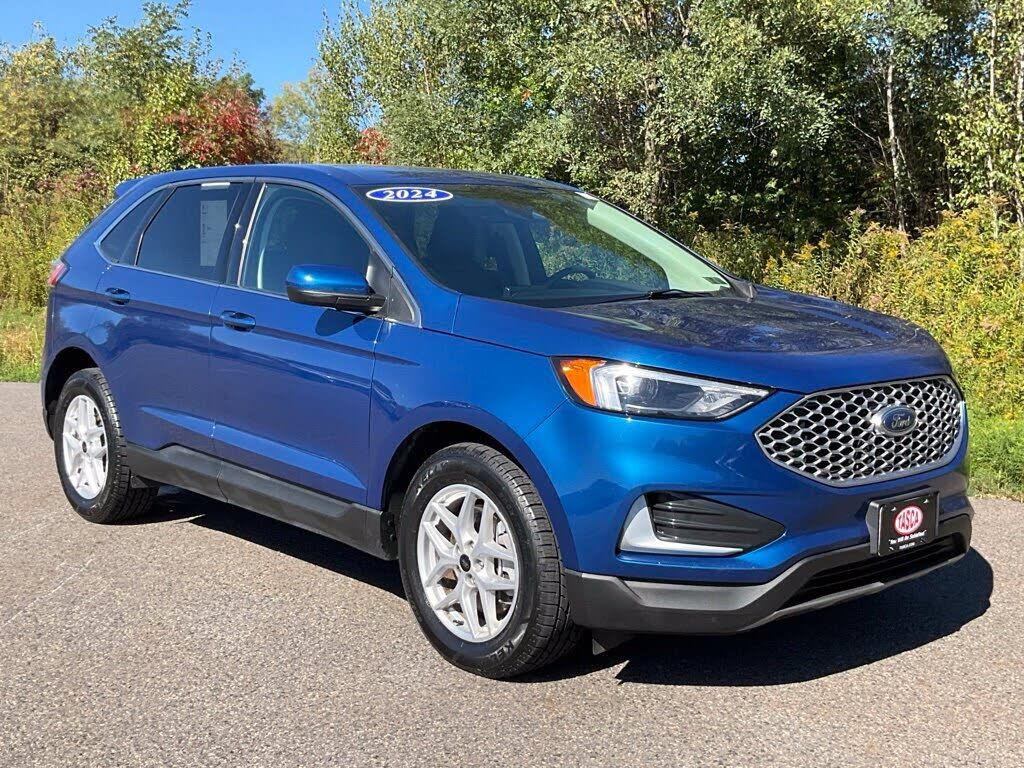 2024 FORD Edge