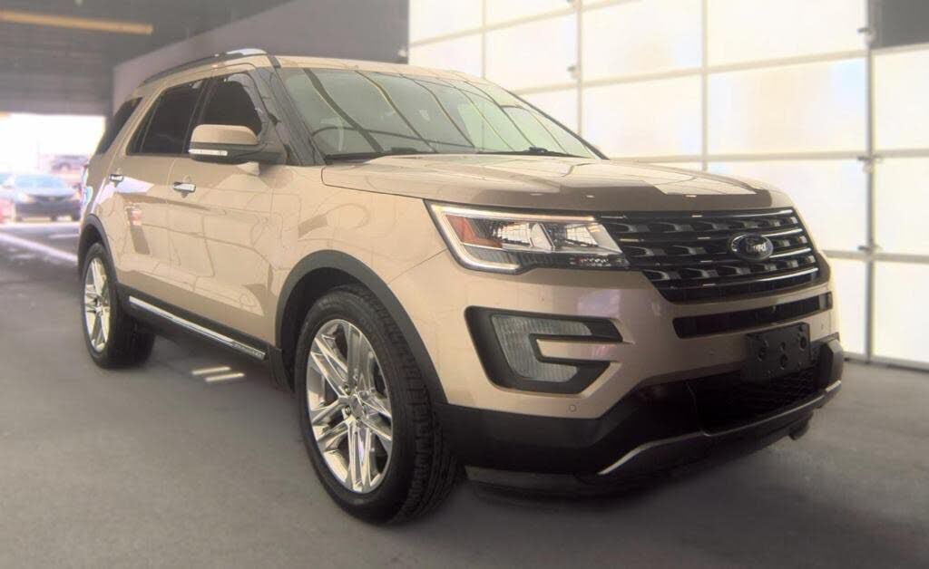 2017 FORD Explorer