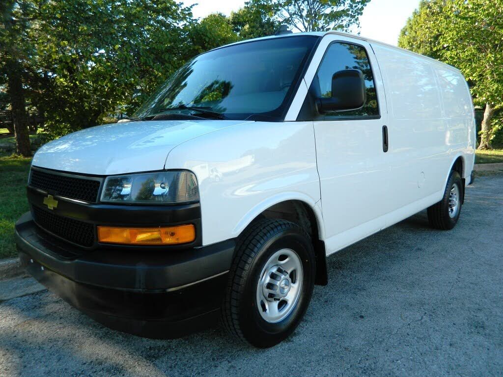 2019 CHEVROLET Express