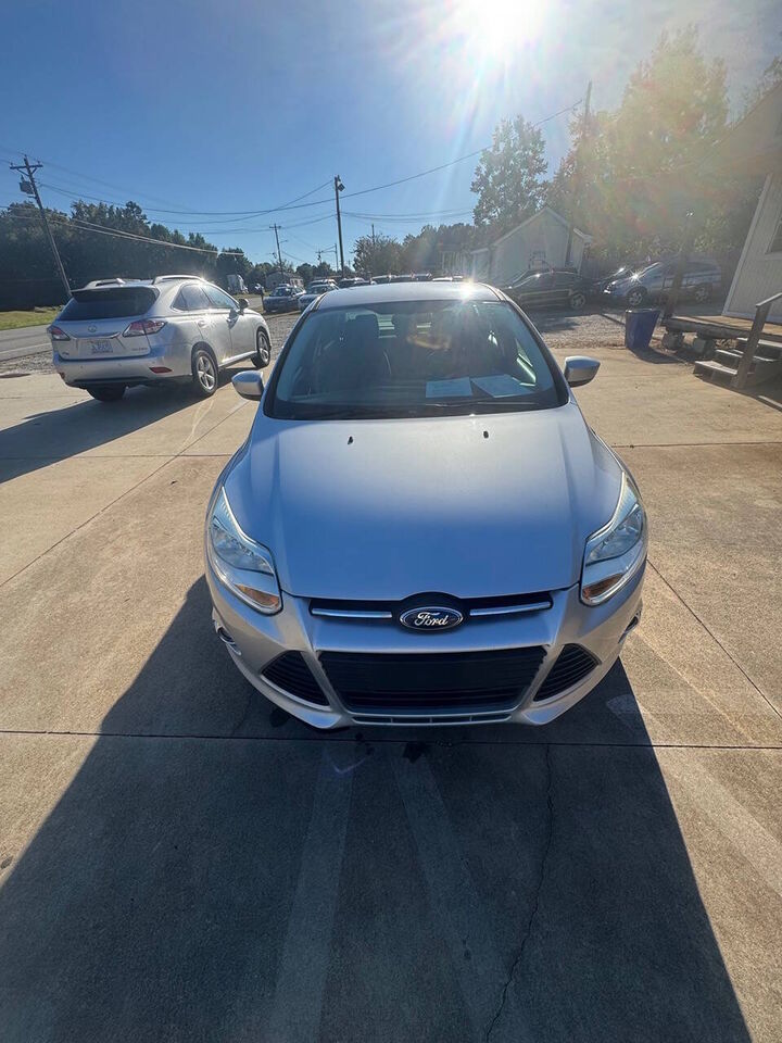 2012 FORD Focus