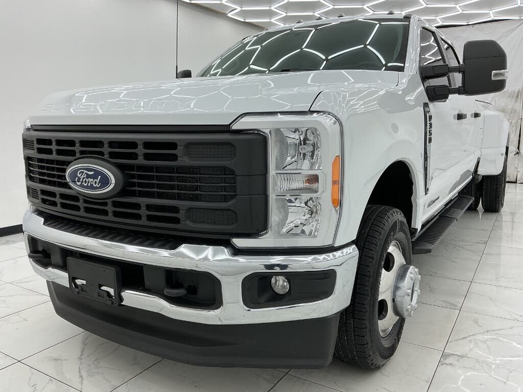 2023 FORD F-350