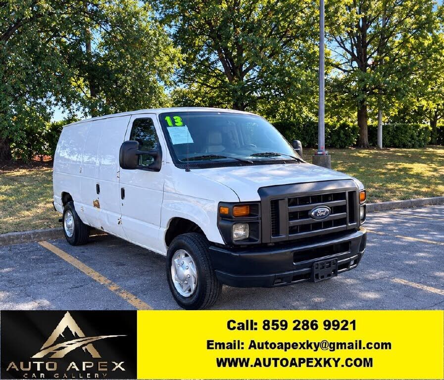 2013 FORD E-150