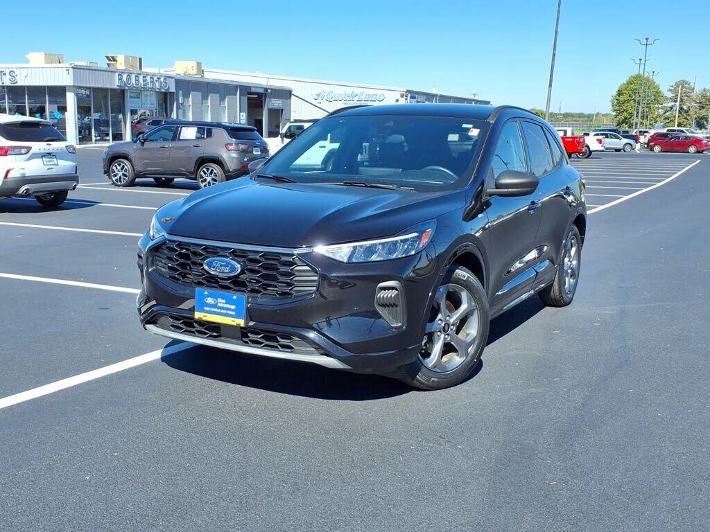 2023 FORD Escape