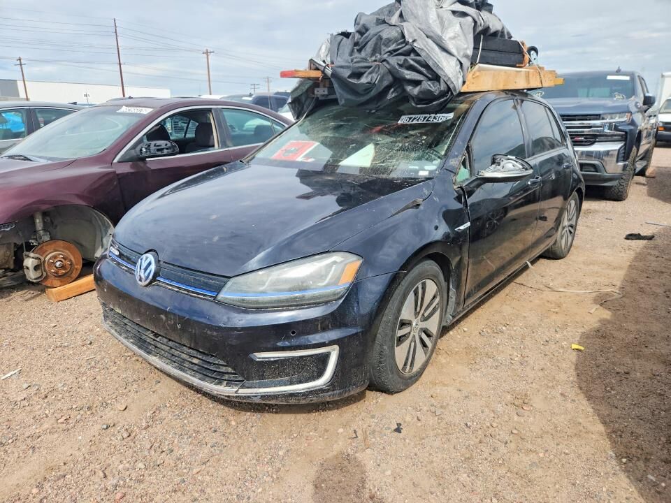 2016 VOLKSWAGEN e-Golf