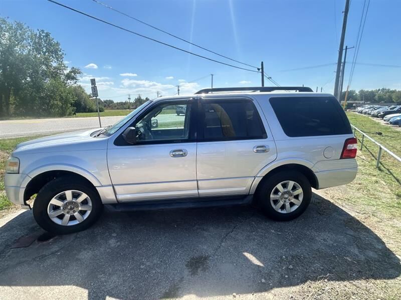 2010 FORD Expedition