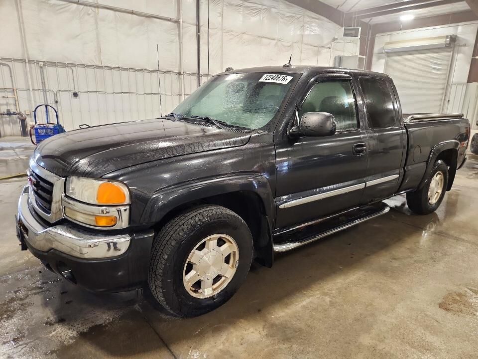 2005 GMC Sierra