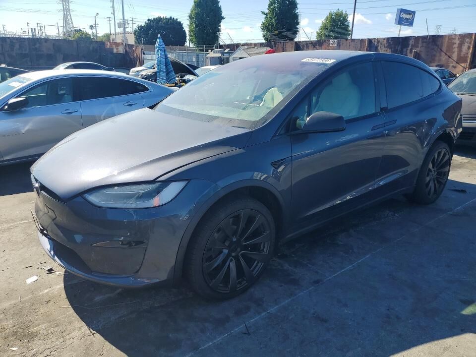 2022 TESLA Model X