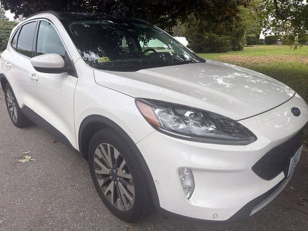 2021 FORD Escape