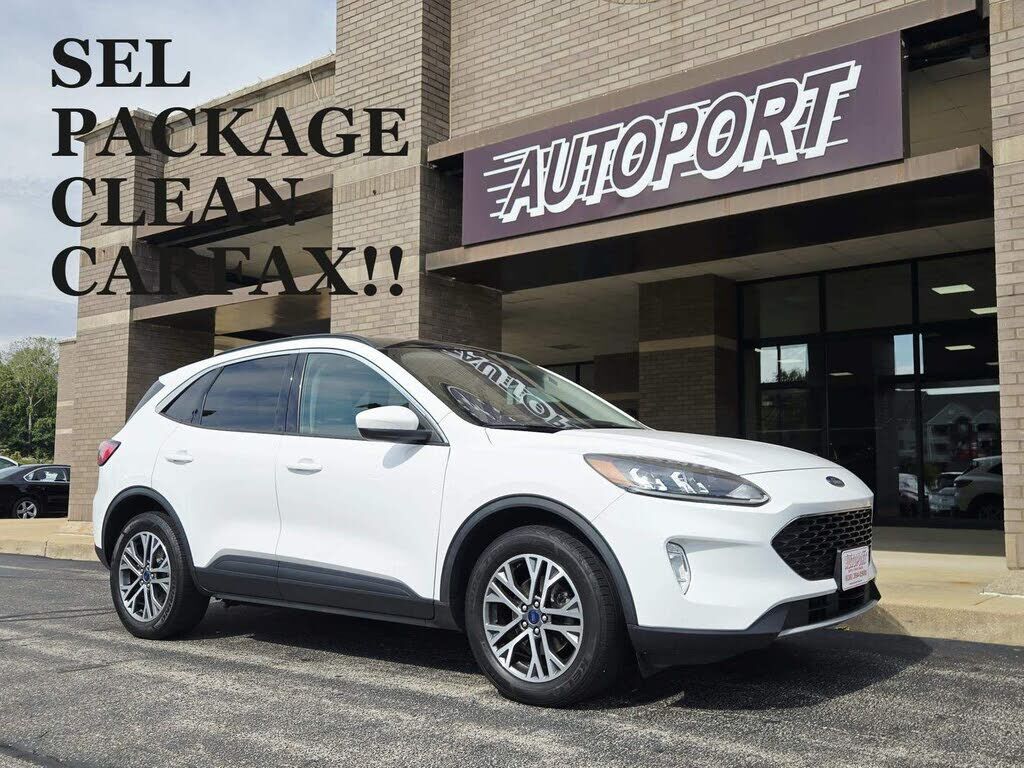 2022 FORD Escape