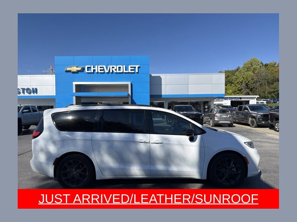 2025 CHRYSLER Pacifica