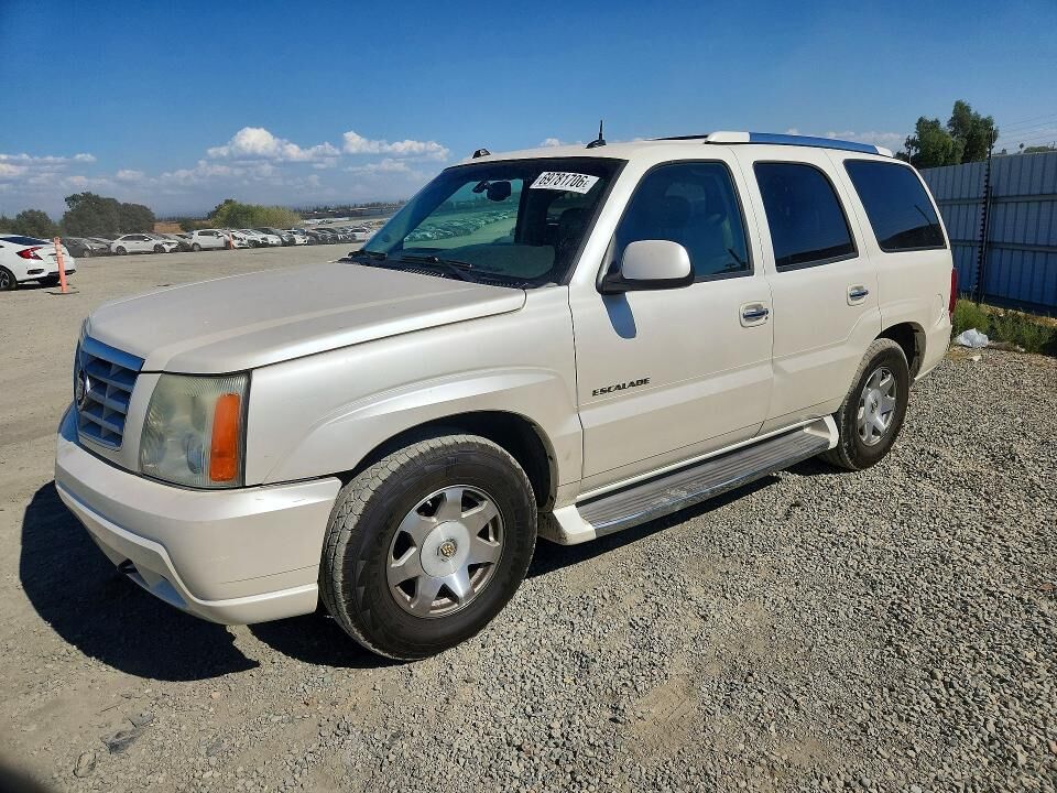 2004 CADILLAC Escalade