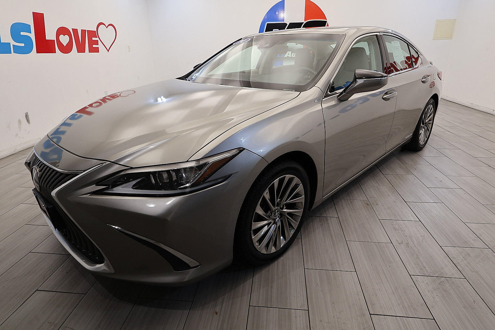 2020 LEXUS ES