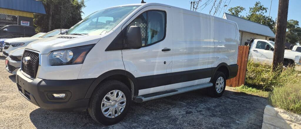 2025 FORD Transit