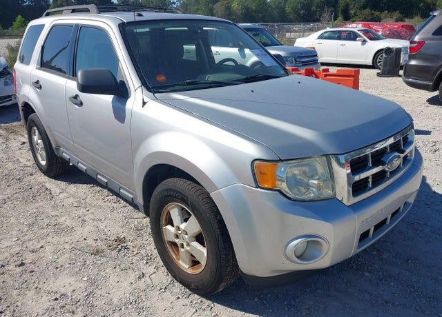 2010 FORD Escape