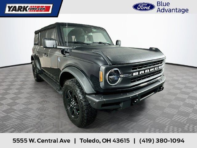 2022 FORD Bronco
