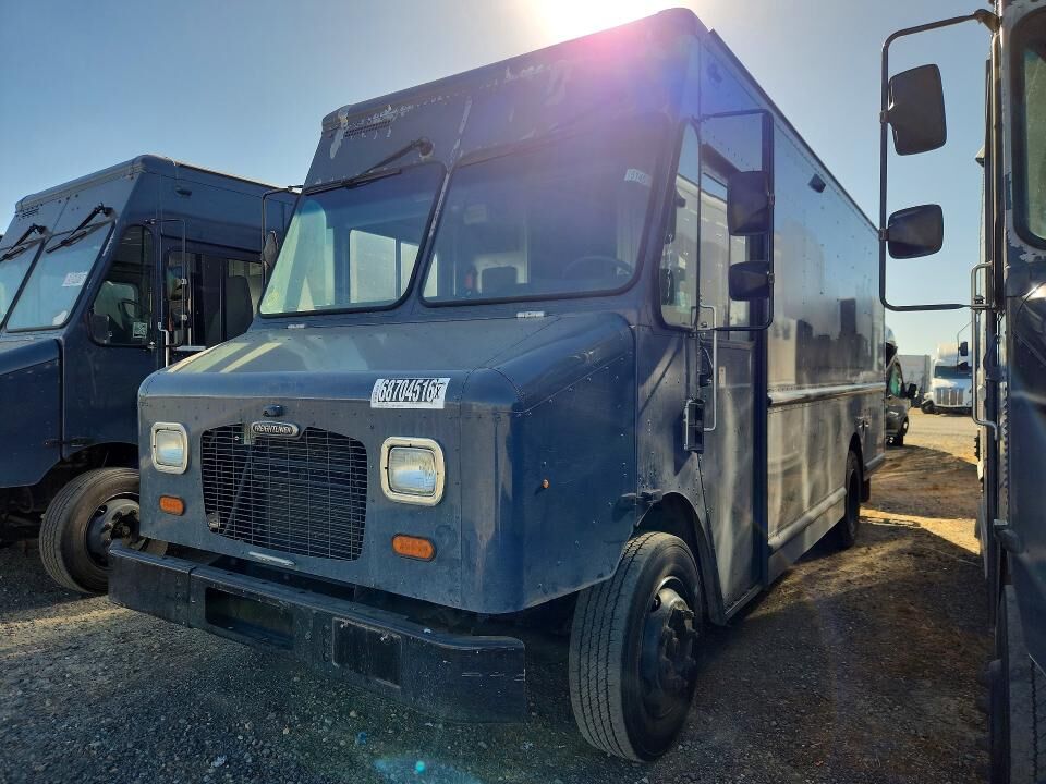 2020 FREIGHTLINER MT 45G Front Gasoline Engine Walk in Van Chassis