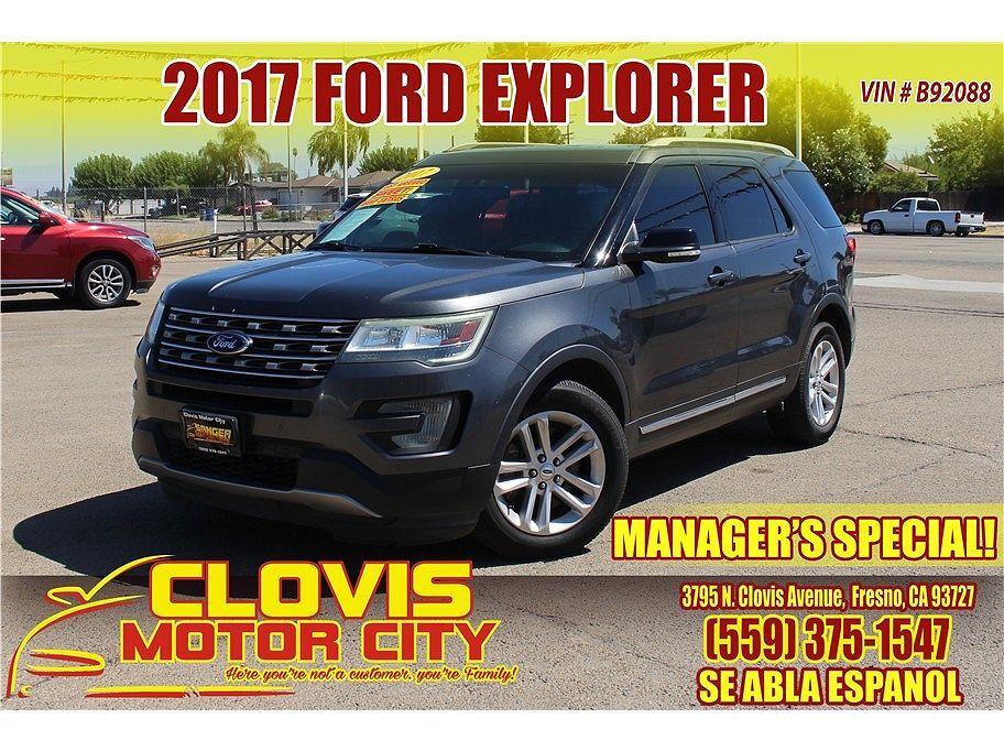 2017 FORD Explorer