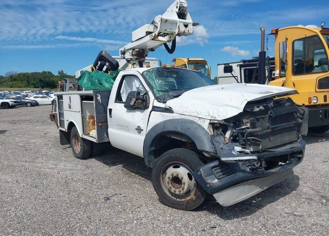 2011 FORD F-450