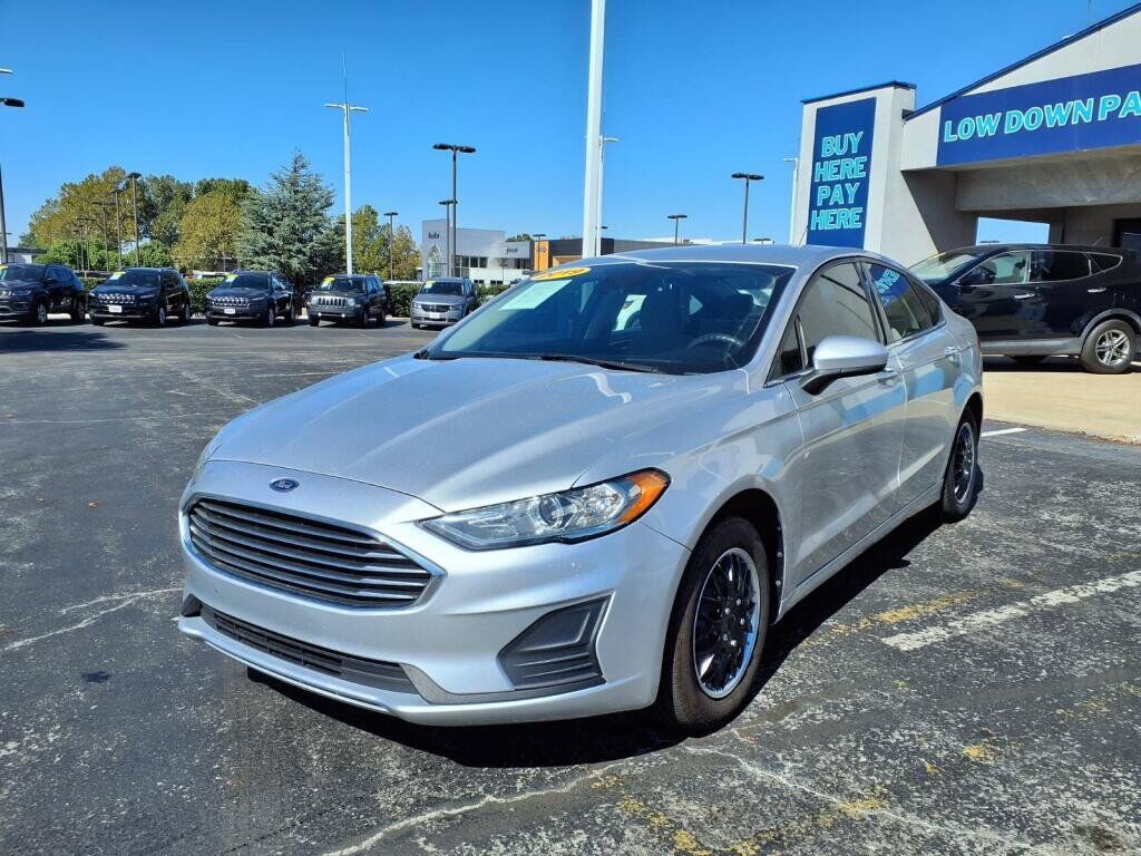 2019 FORD Fusion